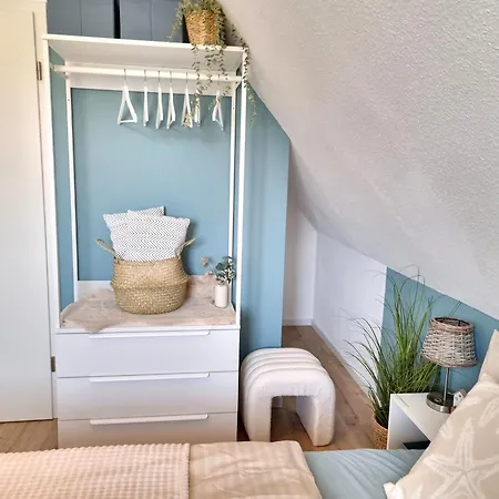 Apartment Duene 4 - Ferienunterkunft Mit Eigenem Garten In Der Beliebten Duenenresidenz - Sanftes Meeresrauschen Inklusive *