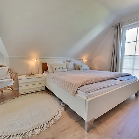 Duene 4 - Ferienunterkunft Mit Eigenem Garten In Der Beliebten Duenenresidenz - Sanftes Meeresrauschen Inklusive Appartement *