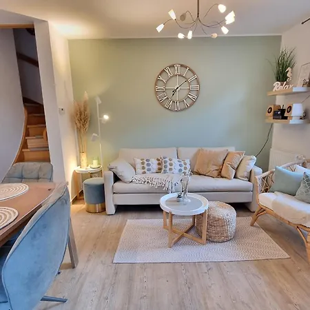Apartment Duene 4 - Ferienunterkunft Mit Eigenem Garten In Der Beliebten Duenenresidenz - Sanftes Meeresrauschen Inklusive *
