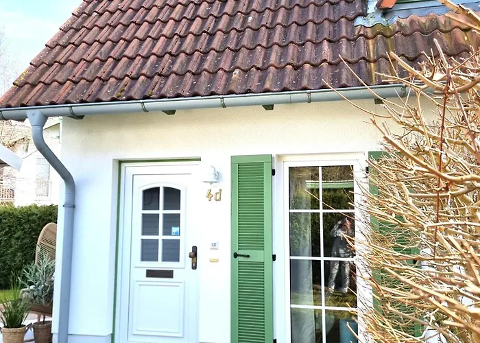 Düne 4 - Ferienunterkunft Mit Eigenem Garten In Der Beliebten Dünenresidenz - Sanftes Meeresrauschen Inklusive