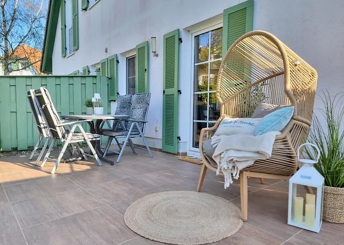 Apartment Düne 4 - Ferienunterkunft Mit Eigenem Garten In Der Beliebten Dünenresidenz - Sanftes Meeresrauschen Inklusive *